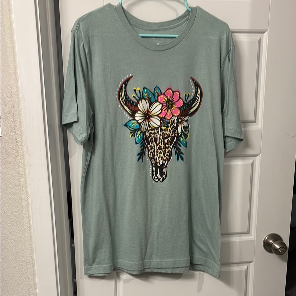 Floral Bull Skull Graphic Tee - Green
